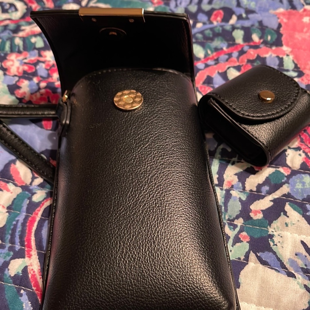 Cell phone bag